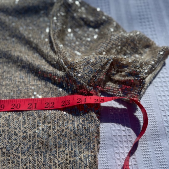 NWT H&M Gold Sparkle Top - Picture 6 of 8